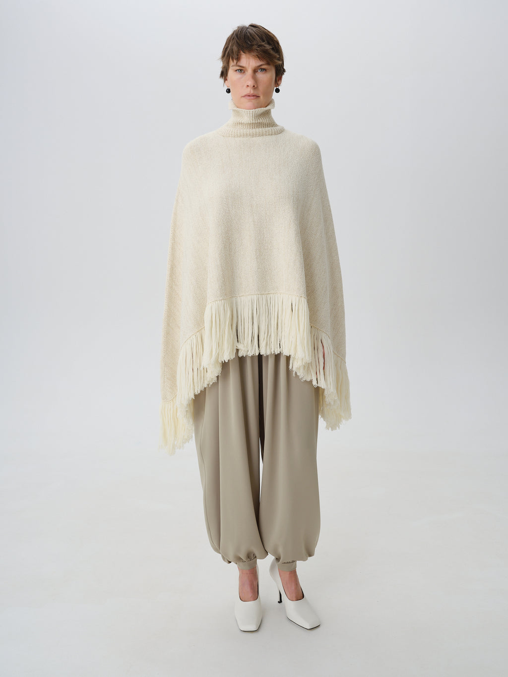 Poncho “Milk Blush”