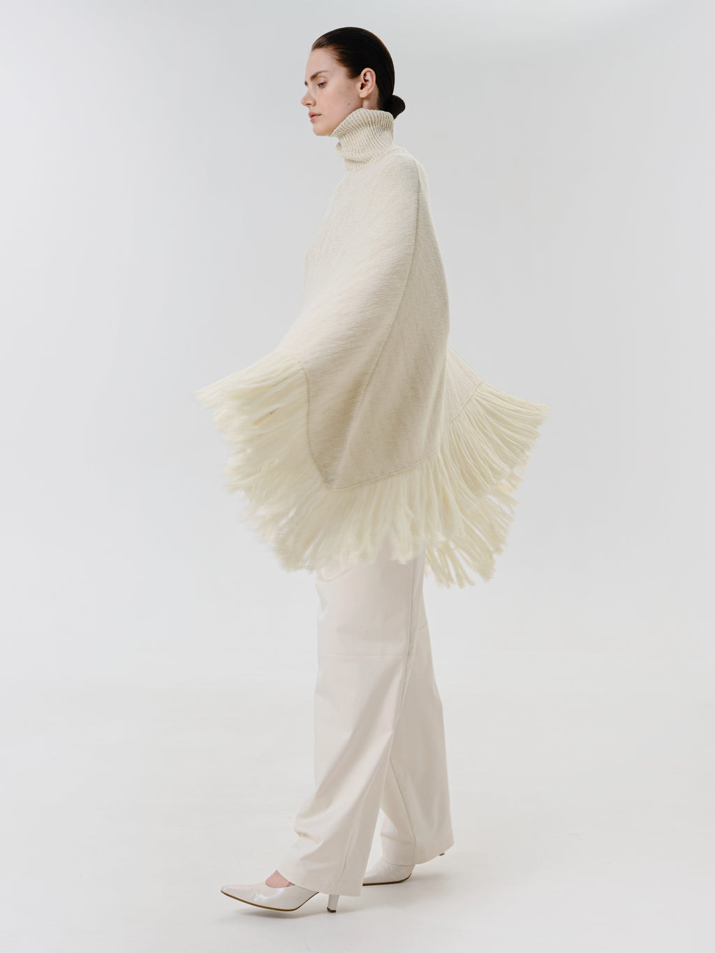 Poncho “Milk Blush”