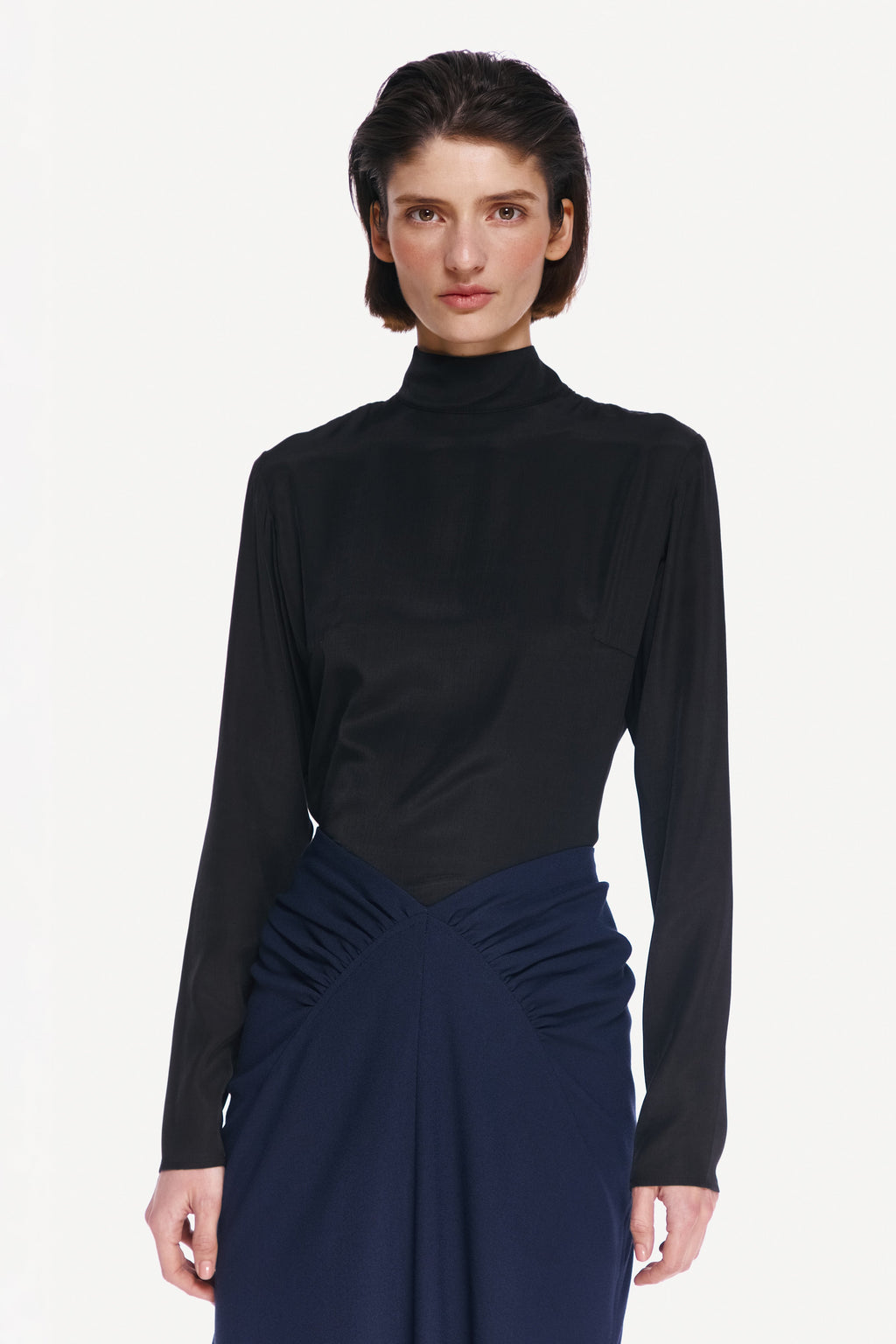 BLACK BLOUSE